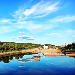 看看国产女人操逼视频
